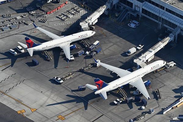 Airplane