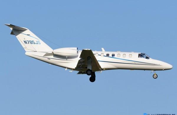 Airplane